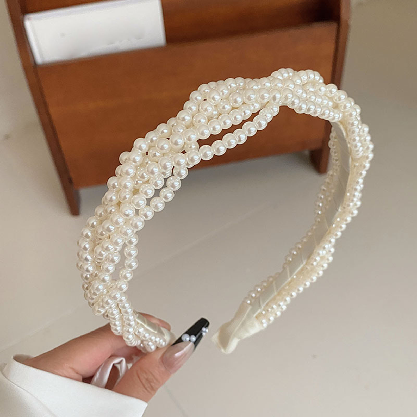 عصابة رأس أنيقة من اللؤلؤ للنس - مراجعة Wedding Supply Store وسعره