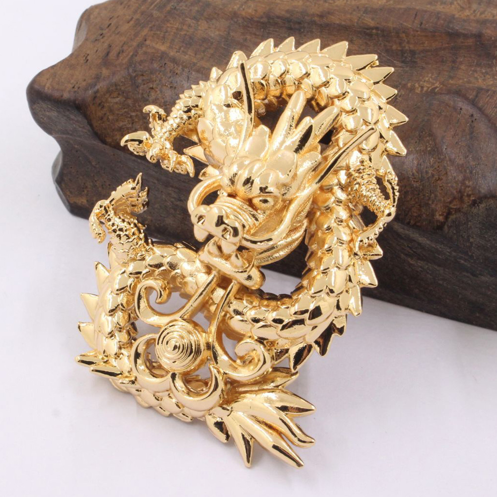 قطعتان من قلادات التنين المصنو - مراجعة Wedding Decoration Supply وسعره